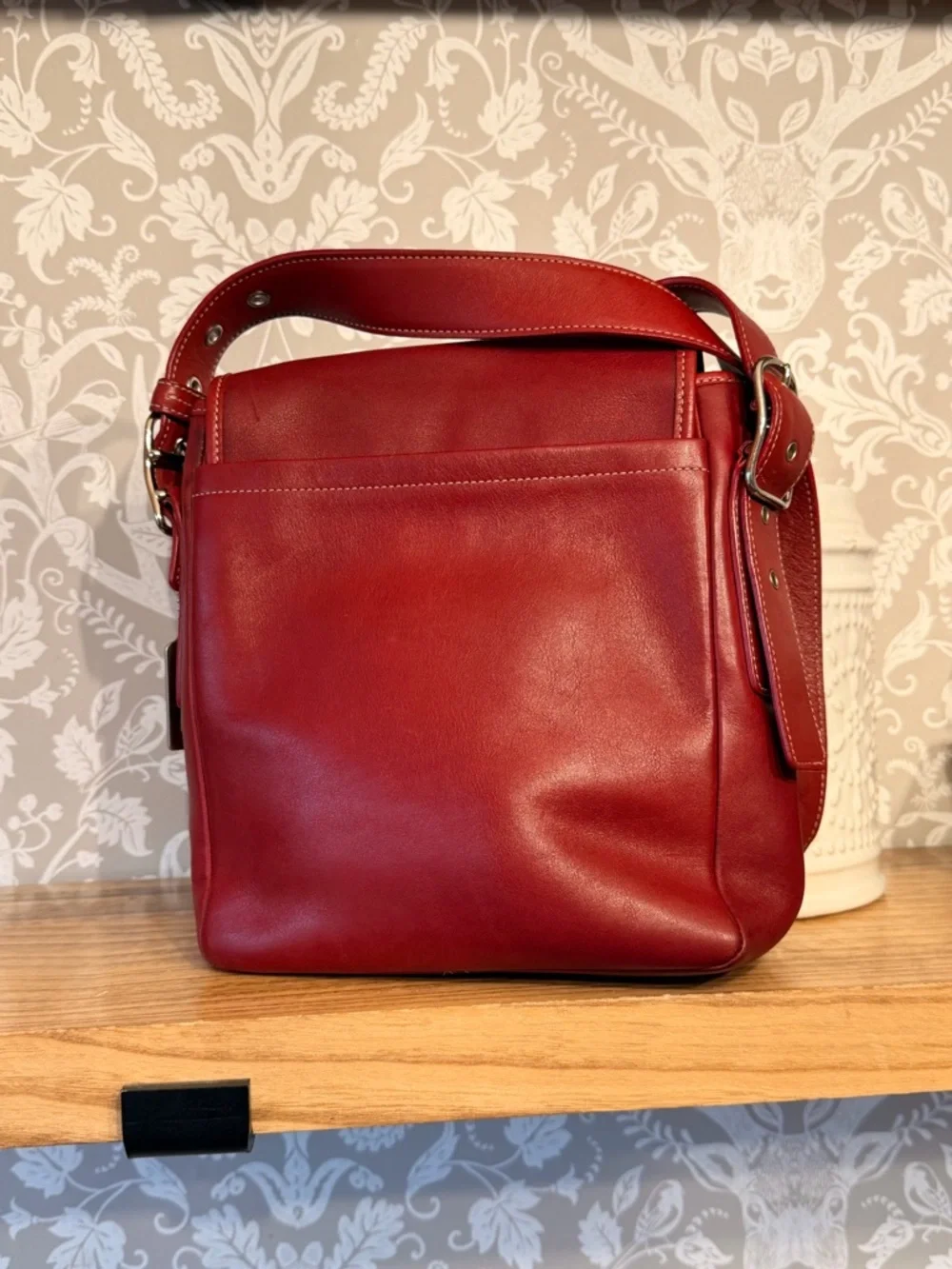 Coach Legacy Vintage Red Leather Saddle Studio Flap Crossbody Bag 9335 - Picture 3 of 14